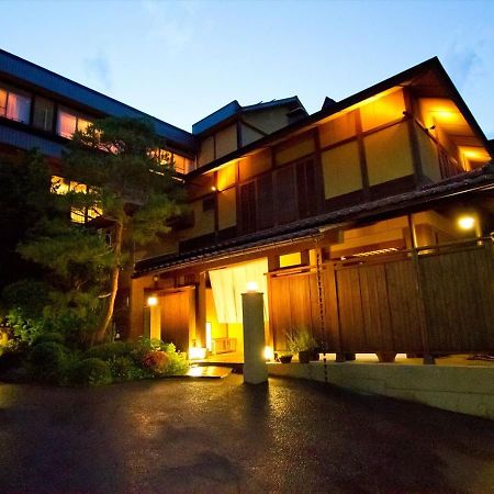 Hotel Saikatei Jidaiya Kaminoyama Exterior foto