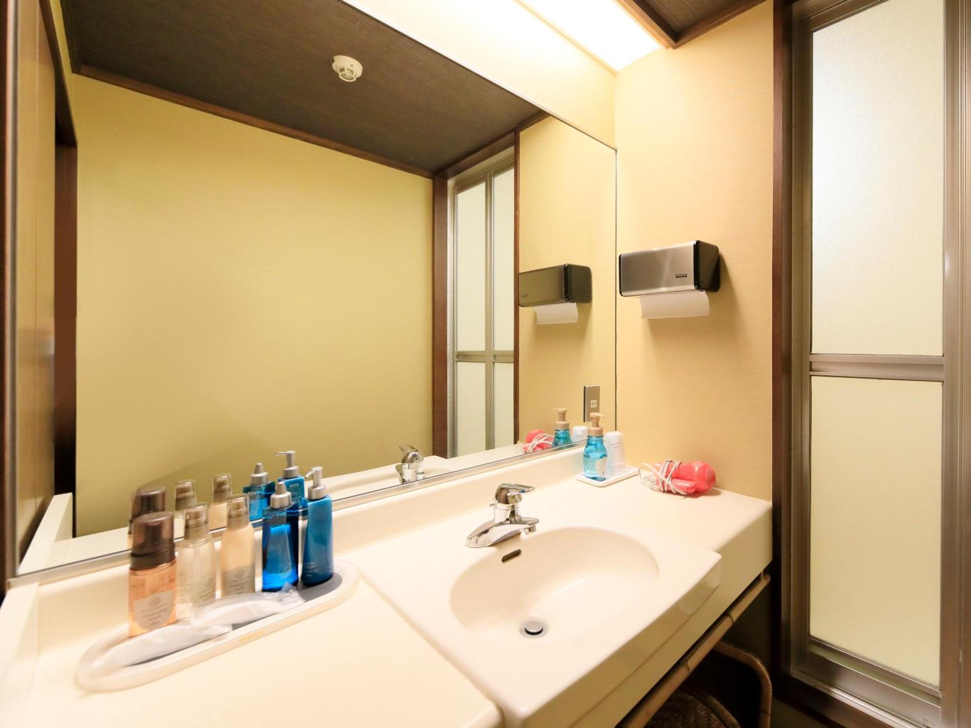 Hotel Saikatei Jidaiya Kaminoyama Habitación foto